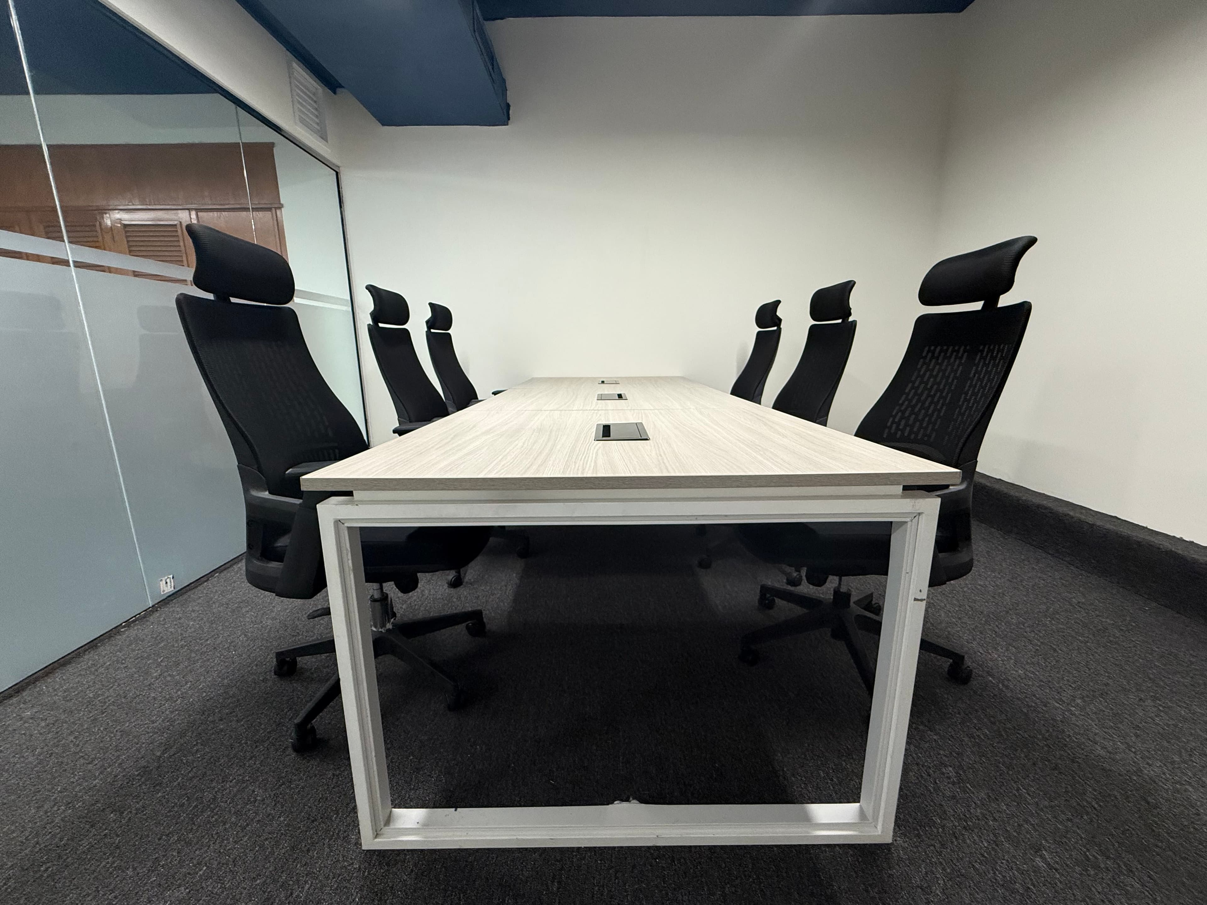 Dedicated Meeting Rooms